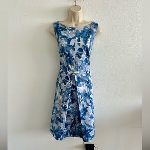St. John Size US 8 M Blue Floral A-Line Dress Knee Length Sleeveless 100% Cotton